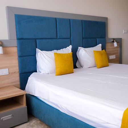 Sps Hotel Plovdiv Ngoại thất bức ảnh