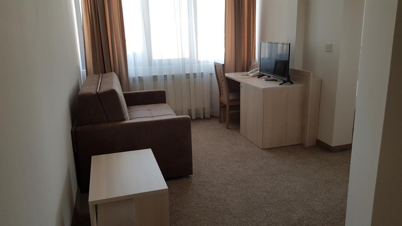 Sps Hotel Plovdiv Ngoại thất bức ảnh