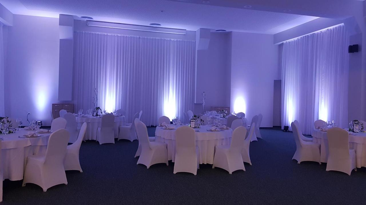 Sps Hotel Plovdiv Ngoại thất bức ảnh