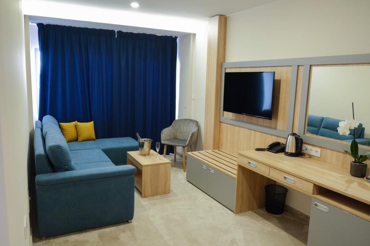 Sps Hotel Plovdiv Ngoại thất bức ảnh