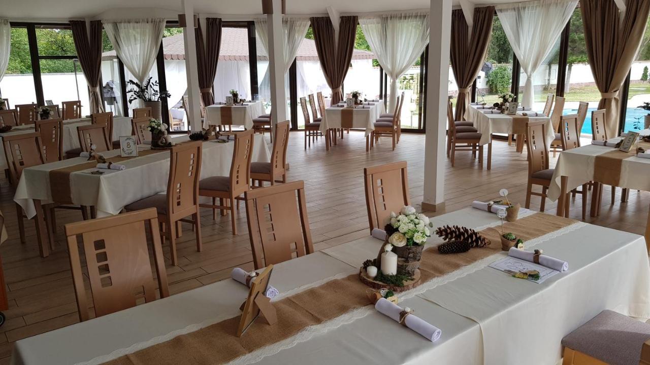 Sps Hotel Plovdiv Ngoại thất bức ảnh